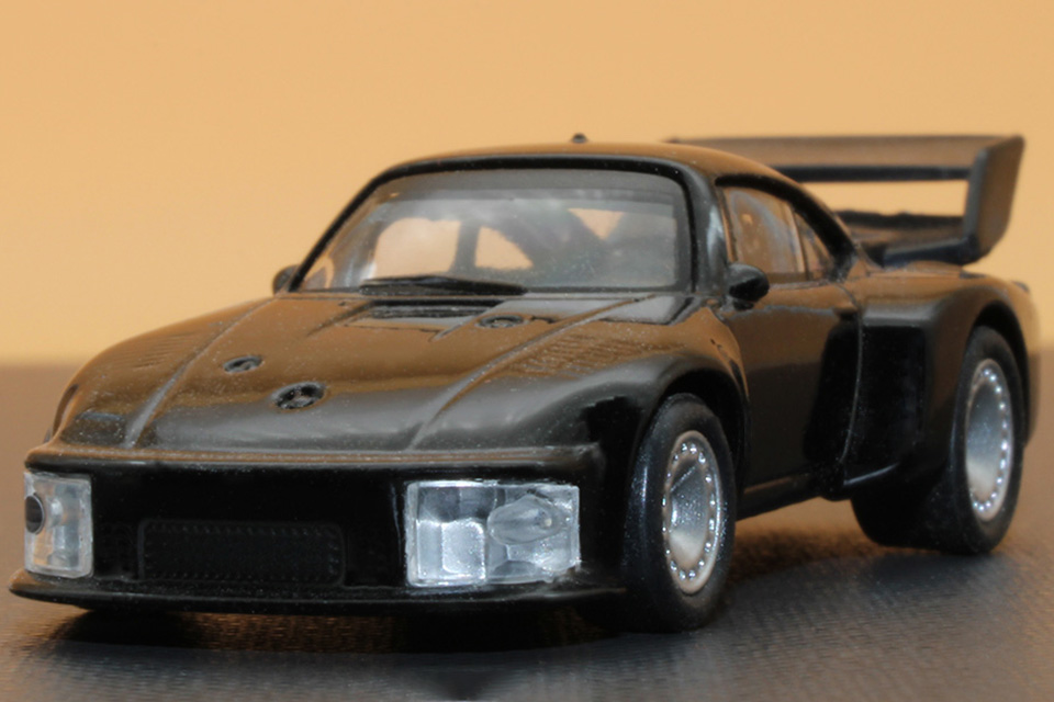 Porsche 935
